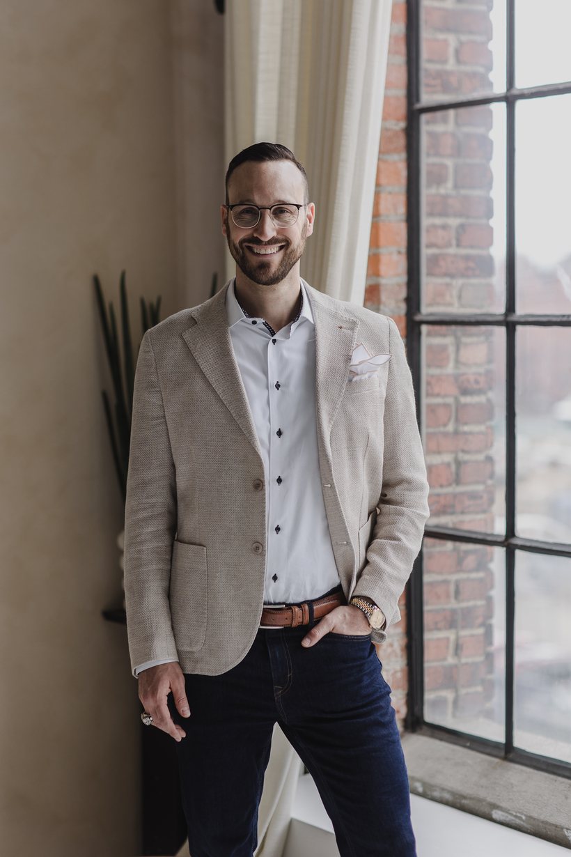 Dror David, financial advisor